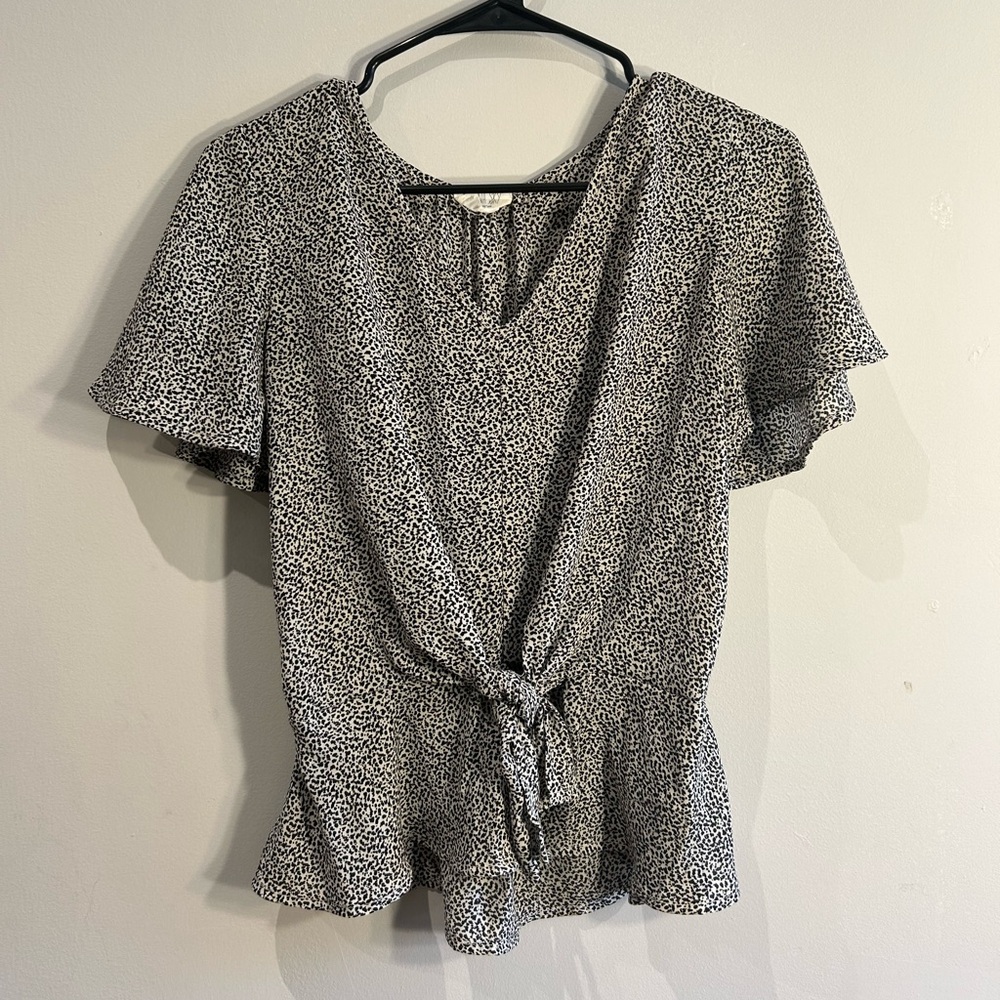 Target Brand-Sienna Sky Size S, black/grey/white leopard print top